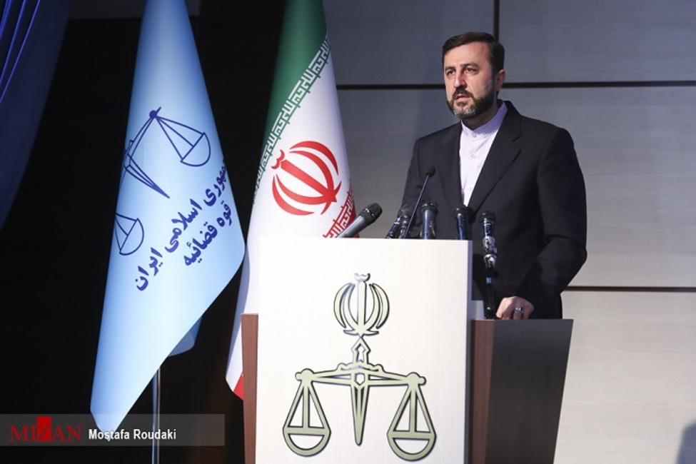 تاکید دبیر ستاد حقوق بشر بر تسهیل خدمات‌رسانی به ایرانیان خارج از کشور و رسیدگی به وضعیت ایرانیان زندانی