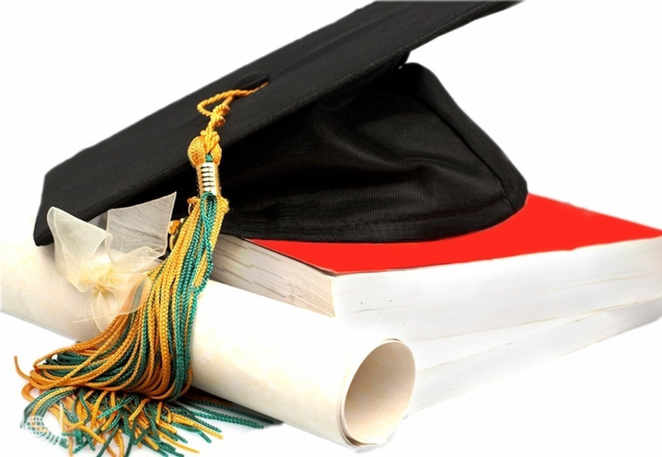 اعطای سه بورسیه تحصیلی جدید به دانشجویان کارشناسی ارشد و دکتری